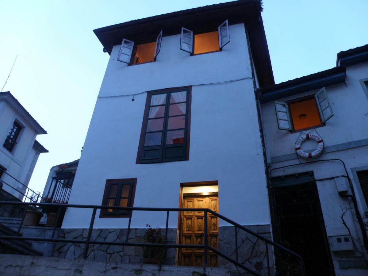 The Old Palace Tower / La Torre Del Palacion Cudillero Εξωτερικό φωτογραφία